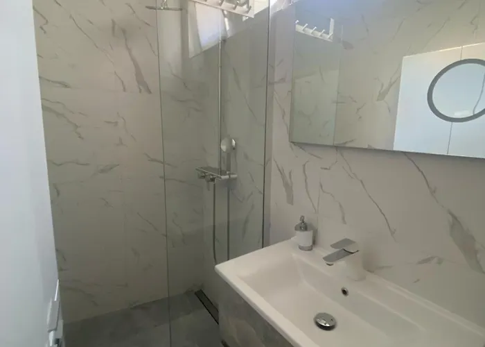 Dunja プリモシュテン